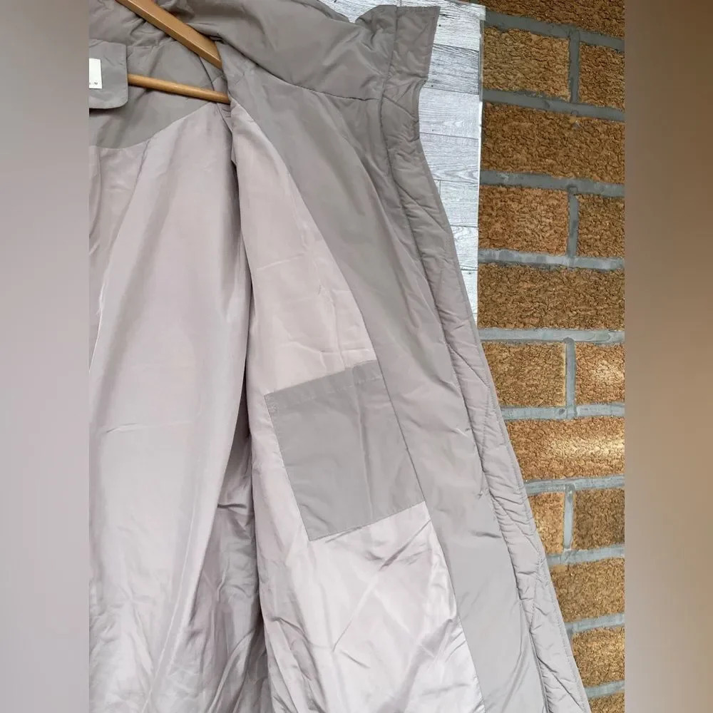 NAP loungewear Oversized Padded Down Puffer Coat in a neutral Sand size medium - Picture 9 of 15